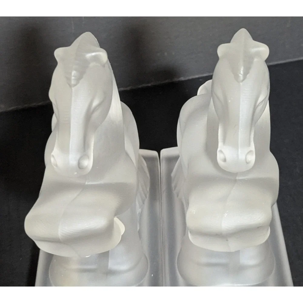 Vintage L.E. Smith Frosted Glass Rearing Horse Bookends Pair – Art Deco 1940s
